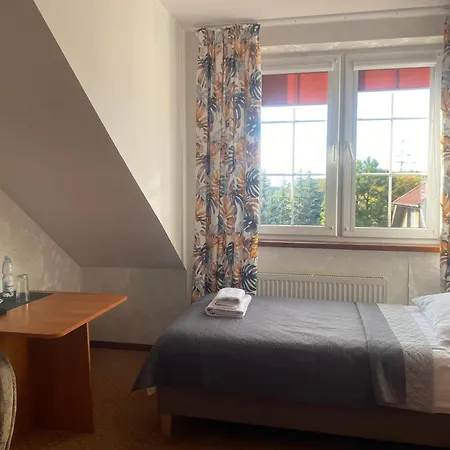 לינה וארוחת בוקר Wioletta