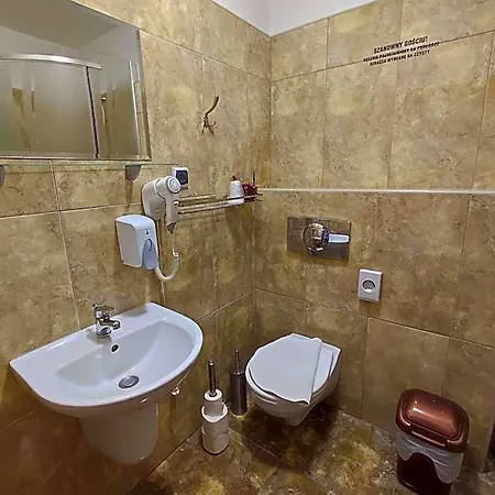 Wioletta 3* Ostroleka (Ostroleka)